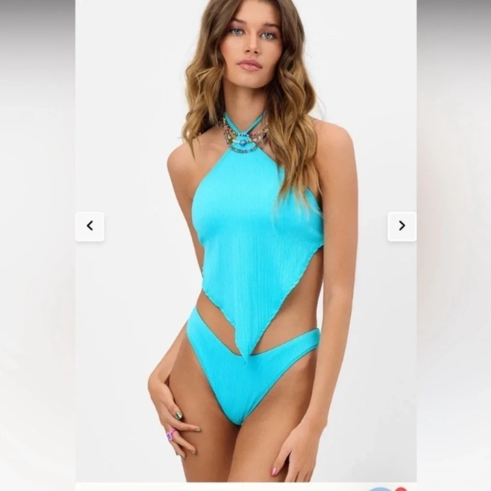 New! Frankie’s bikinis Enzo plisse cheeky bottoms aquamarine 24134